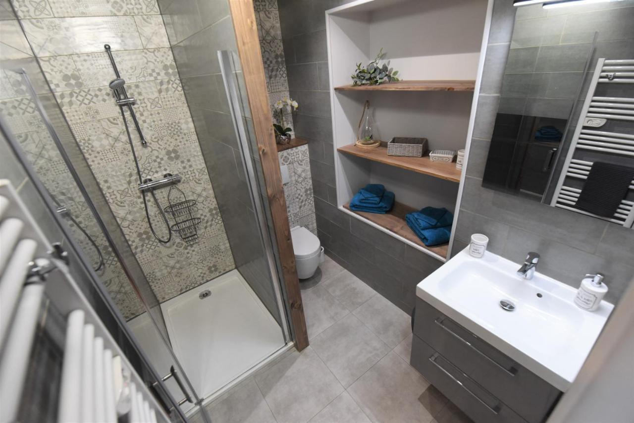 Studio 86 - Climatisation & Proche Centre-Ville- 2 Personnes - Bnb Epernay Luaran gambar