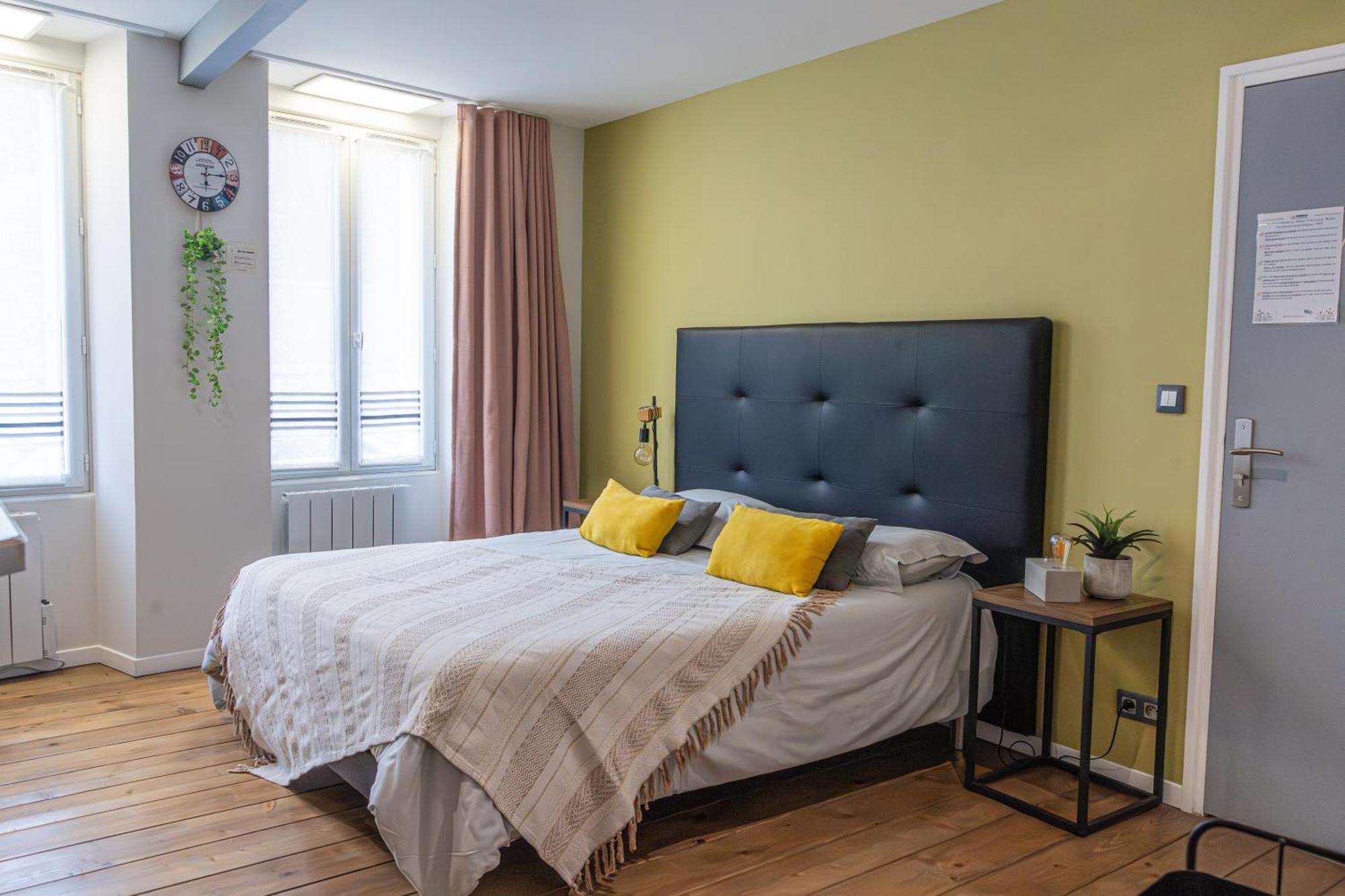 Studio 86 - Climatisation & Proche Centre-Ville- 2 Personnes - Bnb Epernay Luaran gambar